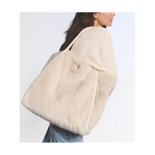 Сумка Victoria Secret Faux Fur Tote Bag