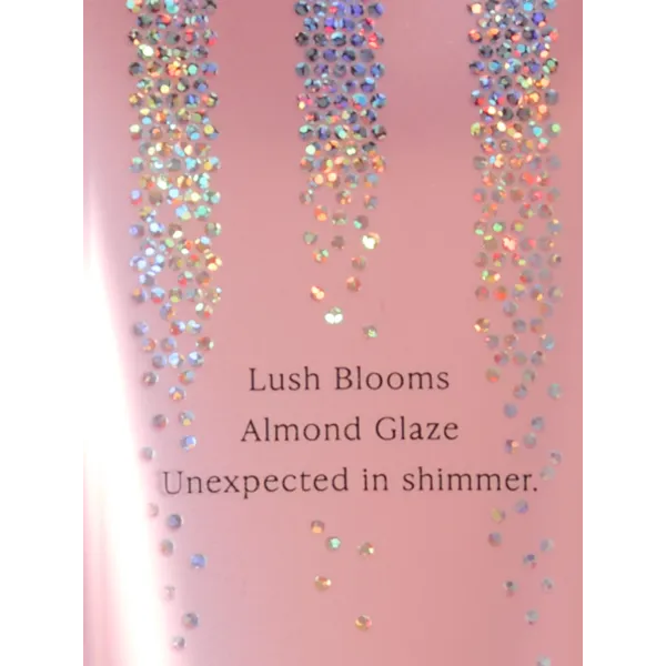 Лосьйон Victoria's Secret BODY FRAGRANCE Velvet Petals Holiday Shimmer мигдалева глазур