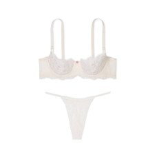 Комплект молочного кольору Victoria's Secret Wicked Unlined Lace Balconette Bra Push Up without Padding ( пушап без паралону) Coconut White + трусики стрінги